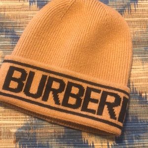 Burberry beanie